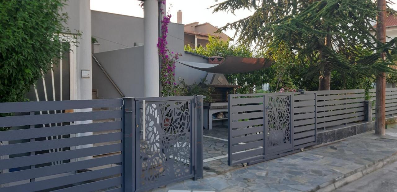 Soula'S Sunshine Blue Apartment Nea Karvali Exterior foto